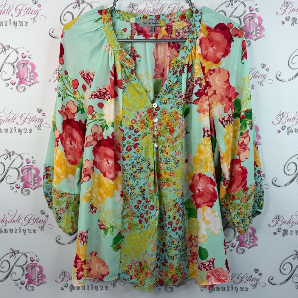 Figueroa & flower top blouse flowers flowy Floral Mint Button-Down Blouse